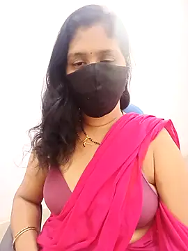 Snapshot of Lucky-Deepthi chatting on November 8, 2025, 5:12 pm Lucky-Deepthi online show from November 8, 2025, 5:12 pm