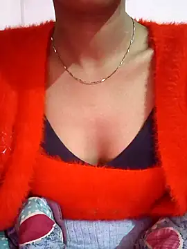 Snapshot of Barbie_183 chatting on January 20, 2025, 10:51 am Barbie 183 online show from January 20, 2025, 10:51 am