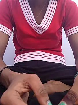 Snapshot of Barbie_183 chatting on March 16, 2025, 5:36 am Barbie 183 online show from March 16, 2025, 5:36 am