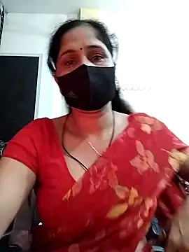 priyancyfun online show from January 5, 2026, 10:35 pm