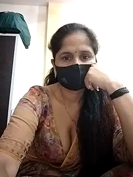 Snapshot of priyancyfun chatting on April 15, 2026, 4:52 am priyancyfun online show from April 15, 2026, 4:52 am