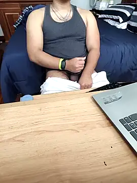 Snapshot of pitorico_bb chatting on January 6, 2026, 5:05 pm pitorico bb online show from January 6, 2026, 5:05 pm