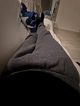 Snapshot of ziotony98 chatting on November 9, 2025, 5:55 pm ziotony98 online show from November 9, 2025, 5:55 pm