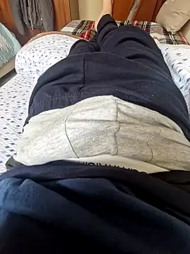 Snapshot of ziotony98 chatting on January 18, 2026, 10:08 am ziotony98 online show from January 18, 2026, 10:08 am