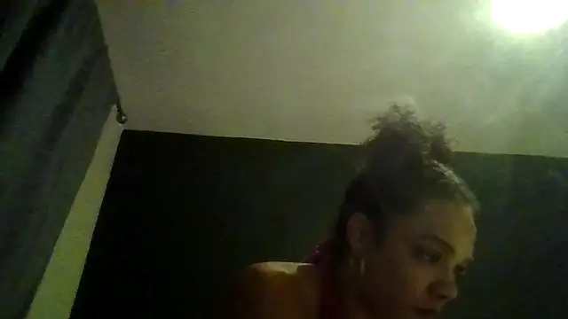 Snapshot of Porsha-Essex chatting on January 7, 2025, 6:56 pm Porsha-Essex online show from January 7, 2025, 6:56 pm