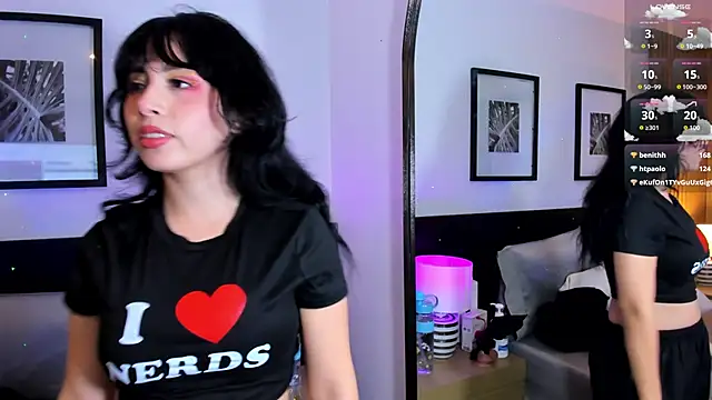 vi anaya online show from March 28, 2026, 11:32 am