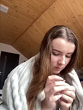 Snapshot of mewKate chatting on February 16, 2025, 11:59 am mewKate online show from February 16, 2025, 11:59 am