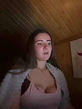 Snapshot of mewKate chatting on September 28, 2025, 6:35 pm mewKate online show from September 28, 2025, 6:35 pm