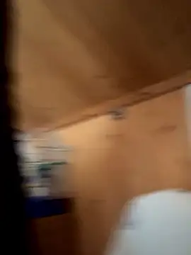 Snapshot of mewKate chatting on November 16, 2025, 10:10 am mewKate online show from November 16, 2025, 10:10 am