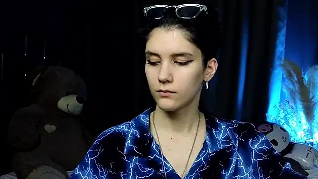 Snapshot of Hyeon_Jin chatting on March 13, 2025, 5:18 pm Hyeon Jin online show from March 13, 2025, 5:18 pm