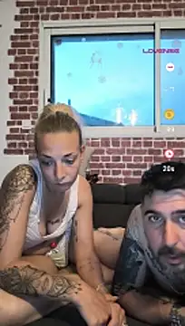 Snapshot of thefrenchkiss25 chatting on April 12, 2026, 6:24 pm thefrenchkiss25 online show from April 12, 2026, 6:24 pm