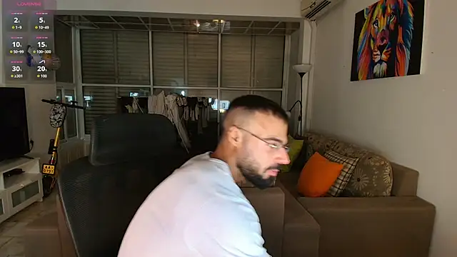 todddantes25 online show from December 18, 2025, 8:48 pm