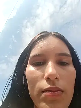 the queen of street online show from November 16, 2025, 6:46 pm