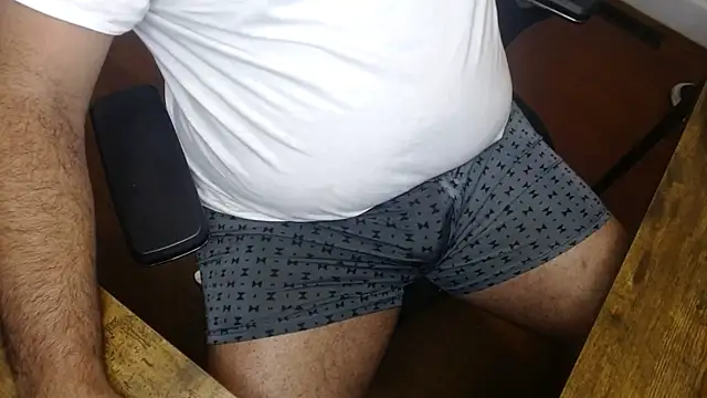 Snapshot of marcof8in chatting on October 12, 2025, 10:47 am marcof8in online show from October 12, 2025, 10:47 am