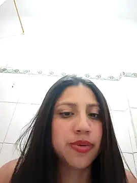 Snapshot of Adrianisx chatting on January 28, 2025, 4:50 am Adrianisx online show from January 28, 2025, 4:50 am