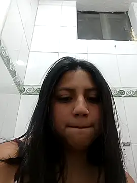 Snapshot of Adrianisx chatting on January 30, 2025, 4:16 am Adrianisx online show from January 30, 2025, 4:16 am