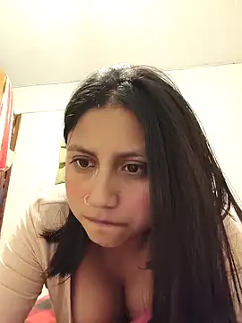 Snapshot of Adrianisx chatting on February 8, 2025, 1:43 am Adrianisx online show from February 8, 2025, 1:43 am