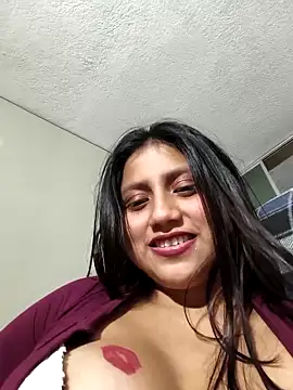 Snapshot of Adrianisx chatting on March 18, 2025, 9:09 am Adrianisx online show from March 18, 2025, 9:09 am