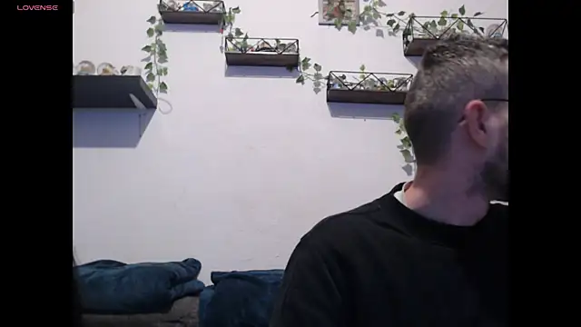 Snapshot of wawarruis chatting on March 15, 2025, 8:54 pm wawarruis online show from March 15, 2025, 8:54 pm