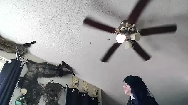 trashbrat online show from September 13, 2025, 10:20 pm