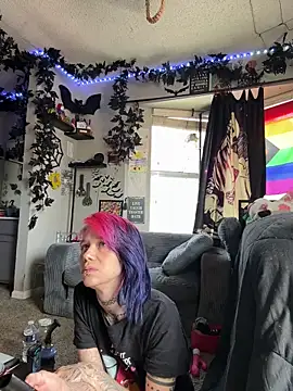 trashbrat online show from May 24, 2026, 9:31 pm