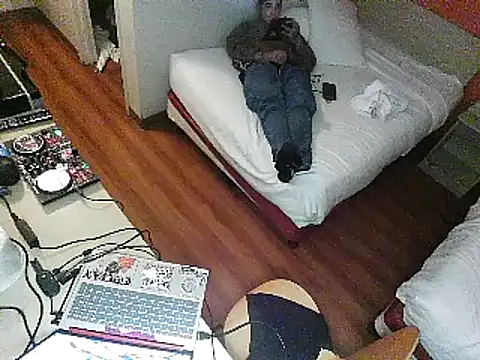 Snapshot of justthetip4209 chatting on February 20, 2025, 6:06 am justthetip4209 online show from February 20, 2025, 6:06 am