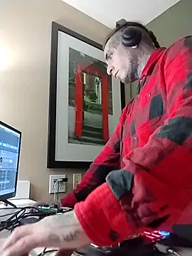 Snapshot of justthetip4209 chatting on March 12, 2025, 6:07 am justthetip4209 online show from March 12, 2025, 6:07 am