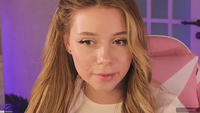 Snapshot of Tokyo_N chatting on February 3, 2025, 11:09 am Tokyo N online show from February 3, 2025, 11:09 am