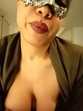 Snapshot of h4cDesy chatting on January 26, 2025, 6:16 pm h4cDesy online show from January 26, 2025, 6:16 pm