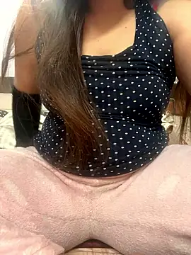 Red-Magic-25 online show from January 17, 2026, 8:19 am