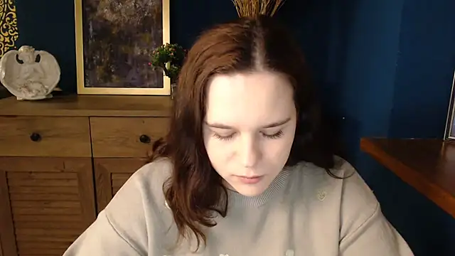 Snapshot of mini_girly chatting on December 18, 2025, 2:23 pm mini girly online show from December 18, 2025, 2:23 pm
