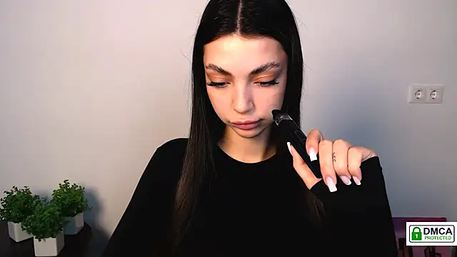 Lexi Jous online show from September 25, 2025, 2:10 pm