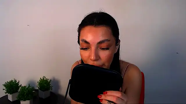 Snapshot of Lexi_Jous chatting on June 8, 2026, 8:37 am Lexi Jous online show from June 8, 2026, 8:37 am