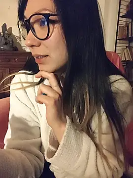 Snapshot of LoveFoxyQueen chatting on March 20, 2026, 12:48 am LoveFoxyQueen online show from March 20, 2026, 12:48 am