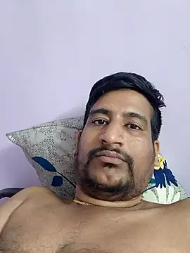 Snapshot of honeyrose765 chatting on October 18, 2025, 10:32 pm honeyrose765 online show from October 18, 2025, 10:32 pm