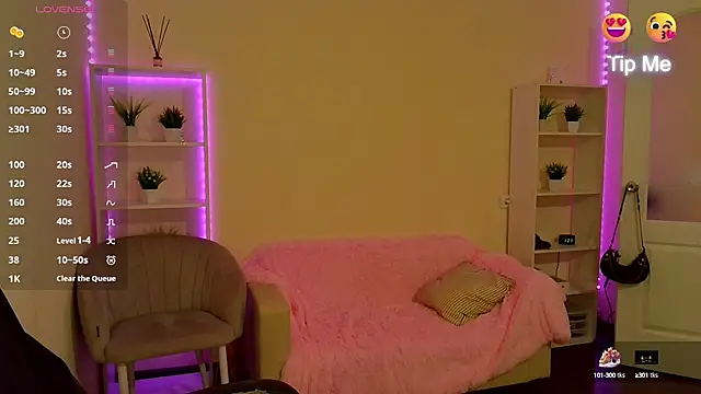 Snapshot of DianaRadrigo chatting on January 23, 2025, 12:52 pm DianaRadrigo online show from January 23, 2025, 12:52 pm