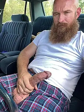 32XRedBeard online show from February 26, 2025, 9:16 pm