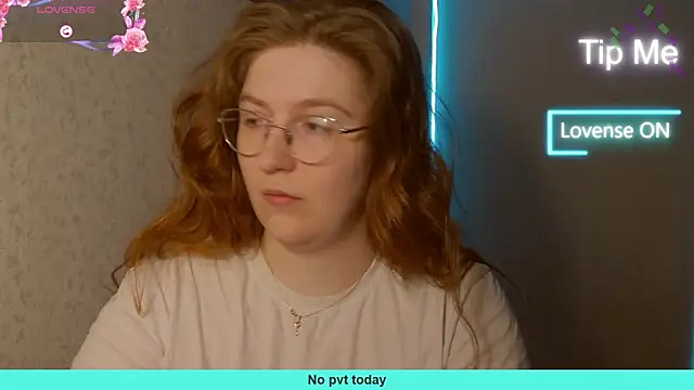 LesyaOxi online show from January 17, 2025, 5:53 am