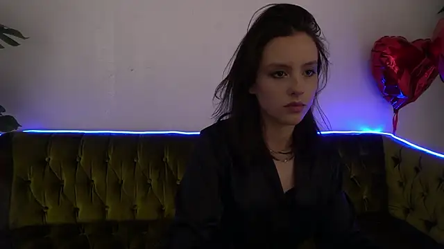 Snapshot of AnnaElys chatting on March 4, 2025, 9:43 pm AnnaElys online show from March 4, 2025, 9:43 pm