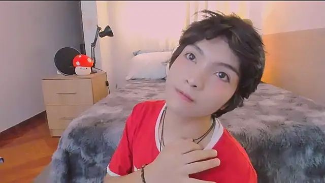 AllanYong18 online show from March 22, 2026, 8:18 am