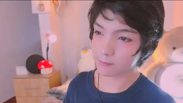 AllanYong18 online show from March 28, 2026, 11:32 am