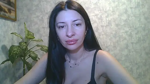Snapshot of LissaBlossom chatting on January 12, 2026, 5:01 am LissaBlossom online show from January 12, 2026, 5:01 am