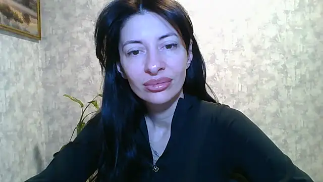 Snapshot of LissaBlossom chatting on May 6, 2026, 3:35 am LissaBlossom online show from May 6, 2026, 3:35 am