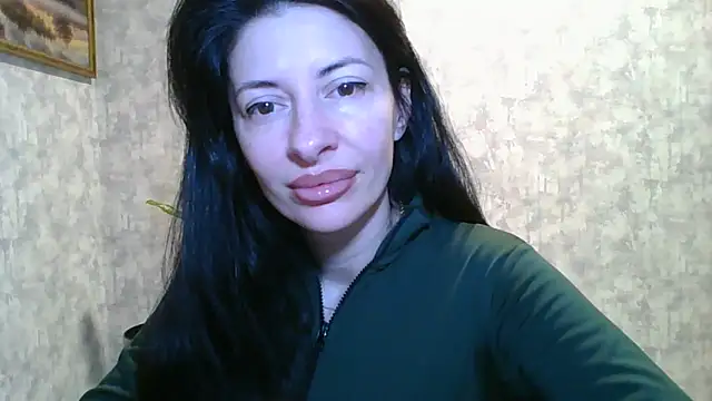 Snapshot of LissaBlossom chatting on May 12, 2026, 3:03 am LissaBlossom online show from May 12, 2026, 3:03 am