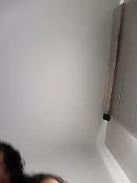 Snapshot of JaquiDi chatting on November 12, 2025, 4:51 pm JaquiDi online show from November 12, 2025, 4:51 pm