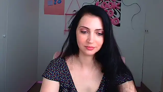 Snapshot of Amalia_amor chatting on May 19, 2026, 12:00 pm Amalia amor online show from May 19, 2026, 12:00 pm