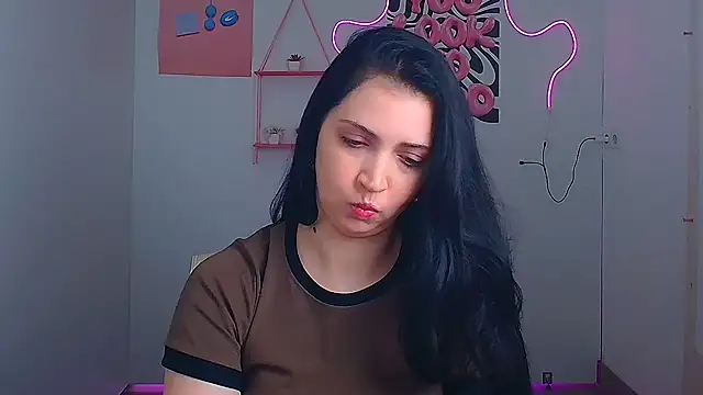 Amalia amor online show from July 17, 2026, 5:47 am