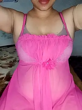 Queen princes online show from December 14, 2025, 5:24 am