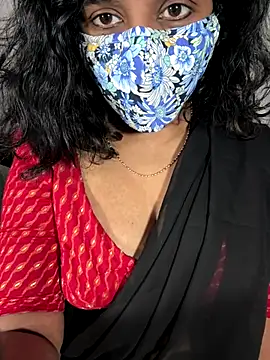 Snapshot of ArathyNambyarMallu chatting on November 11, 2025, 9:31 am ArathyNambyarMallu online show from November 11, 2025, 9:31 am