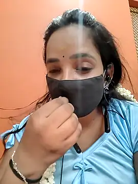 Snapshot of Lolitatamil chatting on May 1, 2026, 3:49 pm Lolitatamil online show from May 1, 2026, 3:49 pm